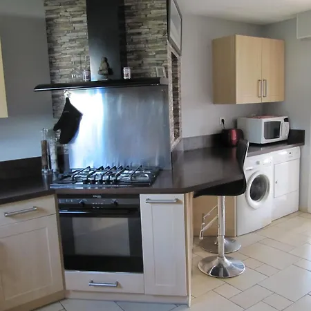 Beautiful Landaise , Pool, Garden, 4 Bedrooms Léon