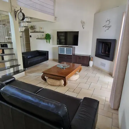 Villa Beautiful Landaise , Pool, Garden, 4 Bedrooms